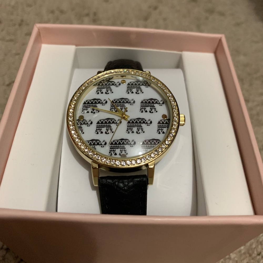 Elephant watch!